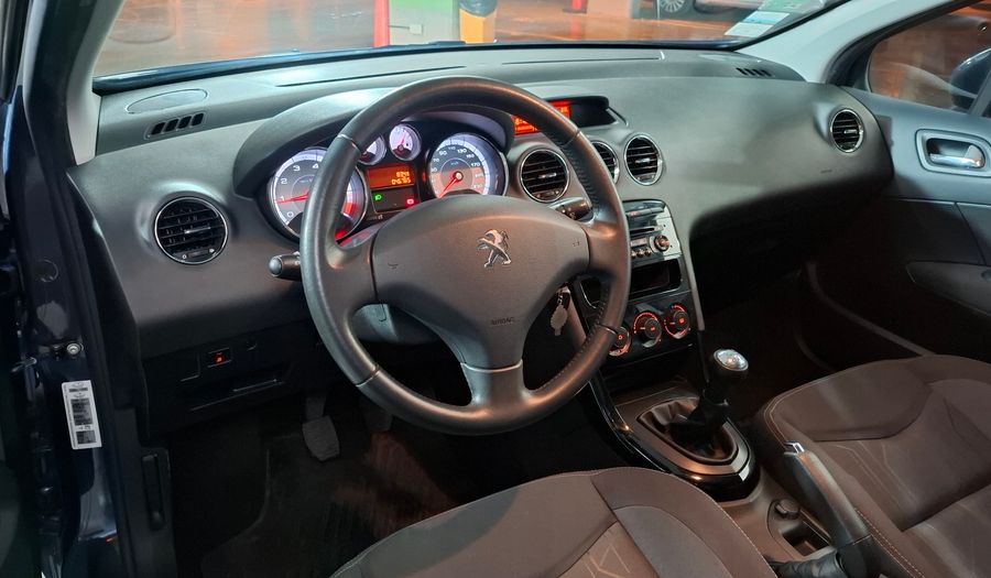 Peugeot 308 1.6 ACTIVE Hatchback 2016