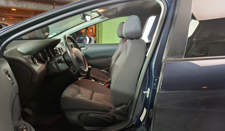 Peugeot 308 1.6 ACTIVE Hatchback 2016