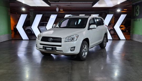 Toyota • RAV4