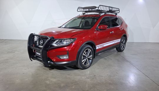 Nissan • X-Trail
