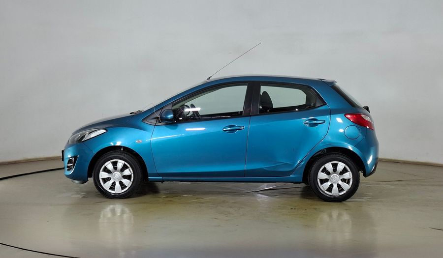 Mazda 2 1.5 V Hatchback 2015