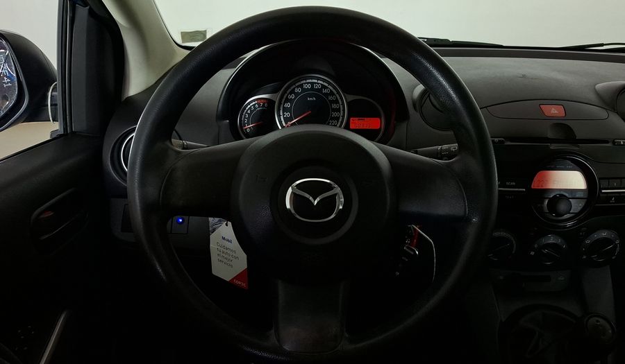 Mazda 2 1.5 V Hatchback 2015