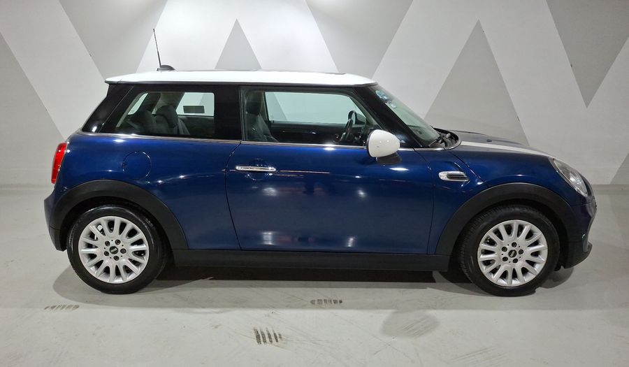 Mini Cooper 1.5 COOPER CHILI AT Hatchback 2016