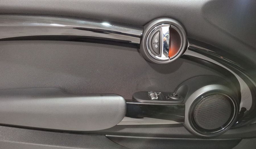 Mini Cooper 1.5 COOPER CHILI AT Hatchback 2016