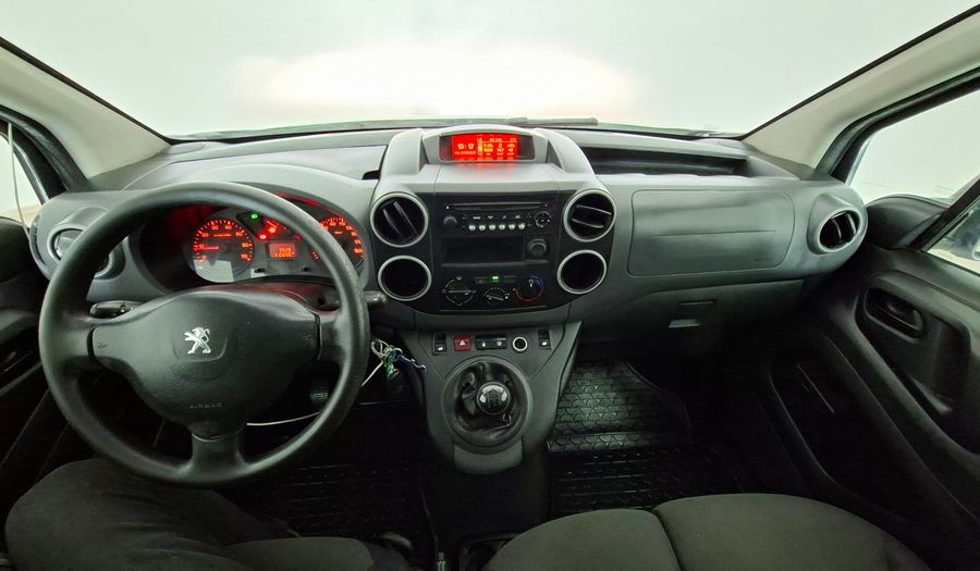Peugeot Partner 1.6 HDI 90HP L2 Van 2019