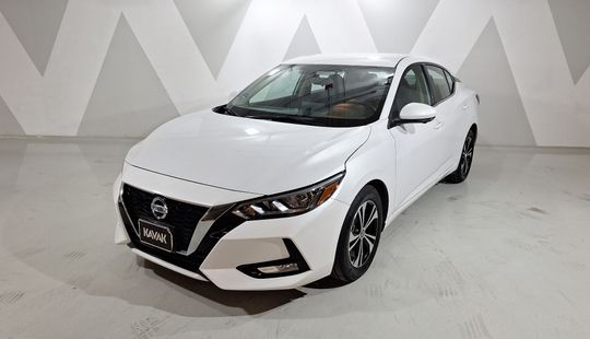 Nissan • Sentra