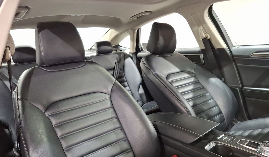 Ford Fusion 2.0 HEV SE LUXURY CVT Sedan 2020
