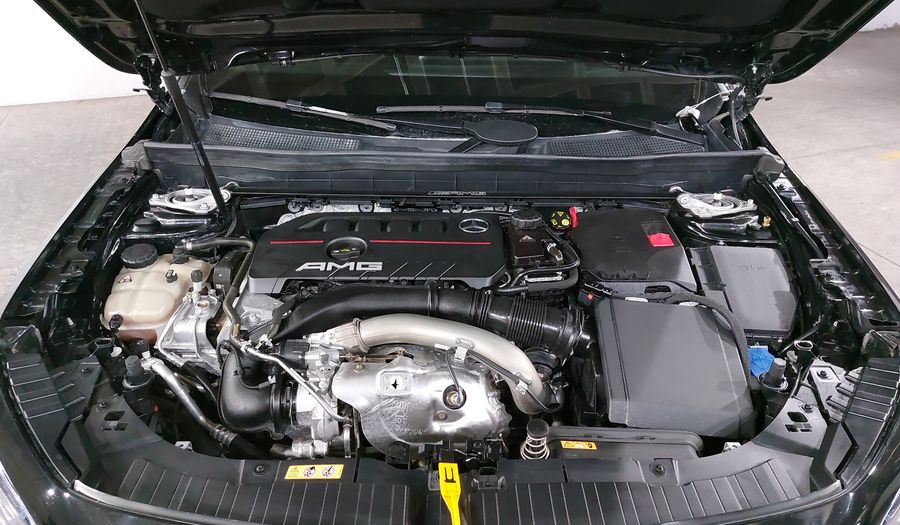 Mercedes Benz Clase Glb 2.0 MERCEDES-AMG 35 DCT 4MATIC Suv 2022