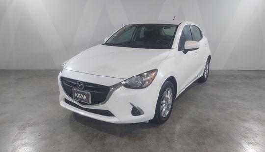 Mazda • Mazda 2