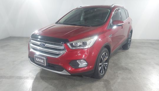 Ford • Escape