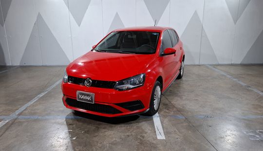 Volkswagen • Polo