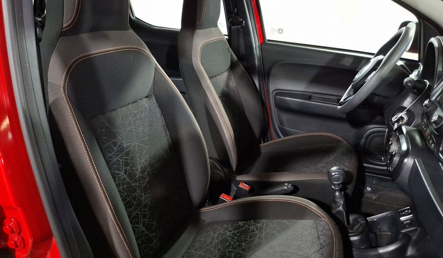 Fiat Mobi 1.0 TREKKING Hatchback 2023