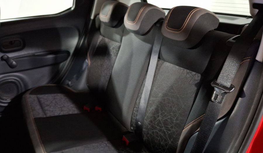 Fiat Mobi 1.0 TREKKING Hatchback 2023