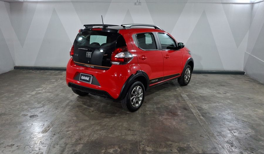 Fiat Mobi 1.0 TREKKING Hatchback 2023