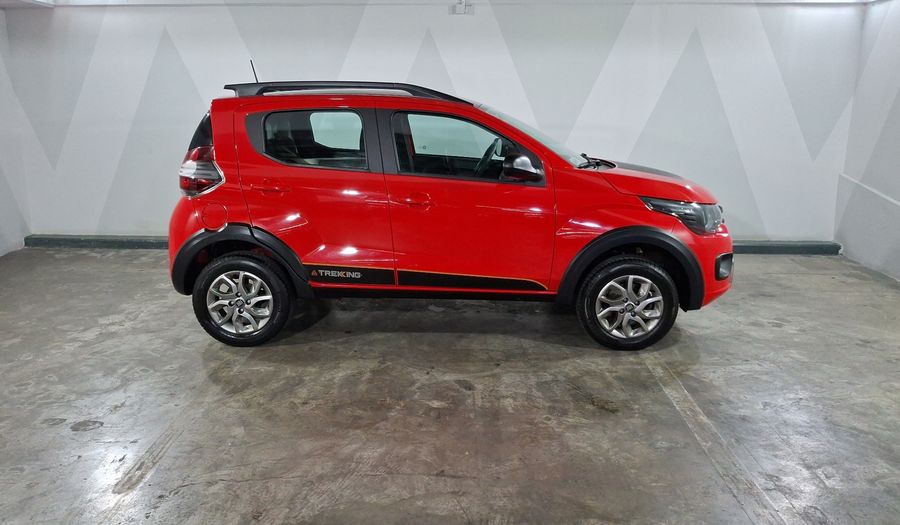 Fiat Mobi 1.0 TREKKING Hatchback 2023