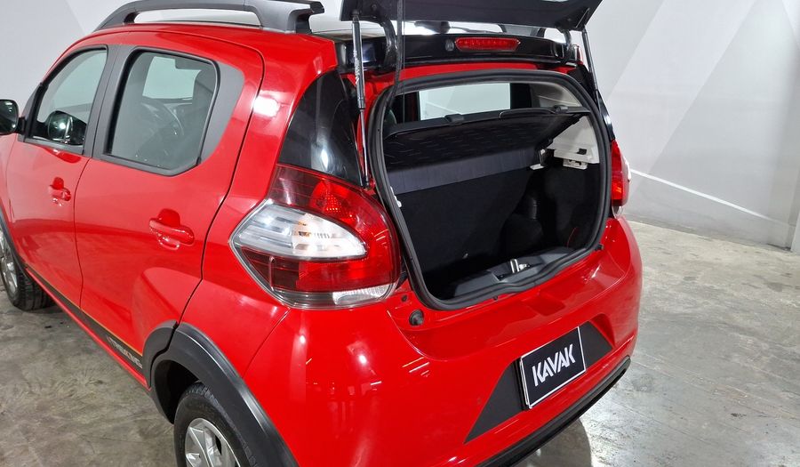 Fiat Mobi 1.0 TREKKING Hatchback 2023