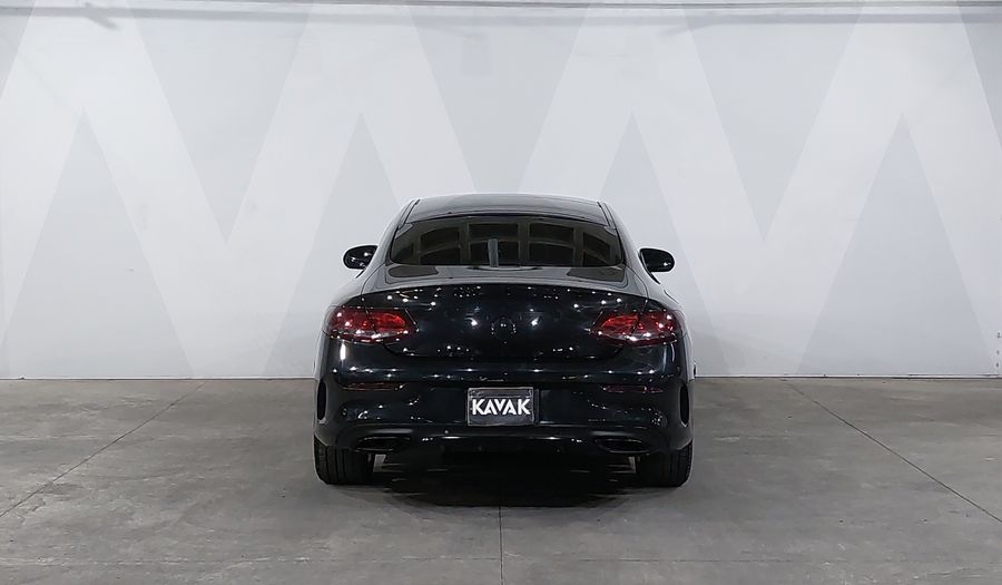 Mercedes Benz Clase C 2.0 250 AT Coupe 2017