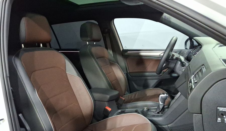 Volkswagen Tiguan 2.0 R-LINE DCT 4WD Suv 2024