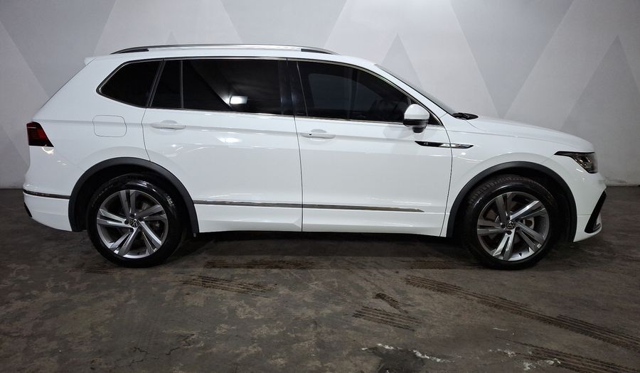 Volkswagen Tiguan 2.0 R-LINE DCT 4WD Suv 2024