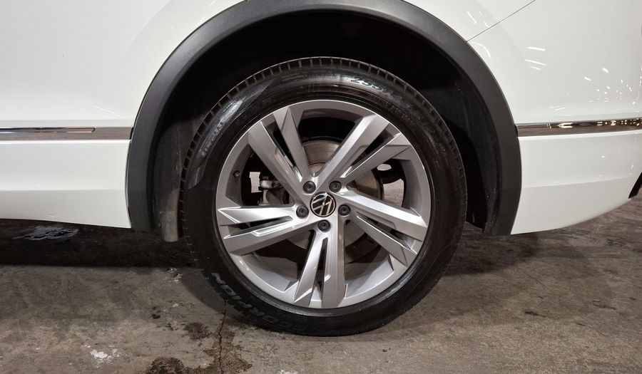 Volkswagen Tiguan 2.0 R-LINE DCT 4WD Suv 2024