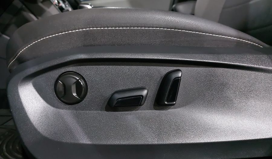 Volkswagen Taos 1.4 TSI COMFORTLINE AUTO Suv 2023