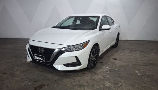 Nissan • Sentra