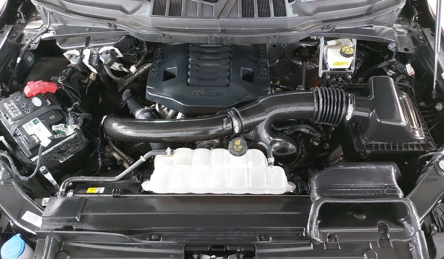 Ford Lobo 3.5 LOBO LARIAT CREW CAB AUTO 4WD Pickup 2023