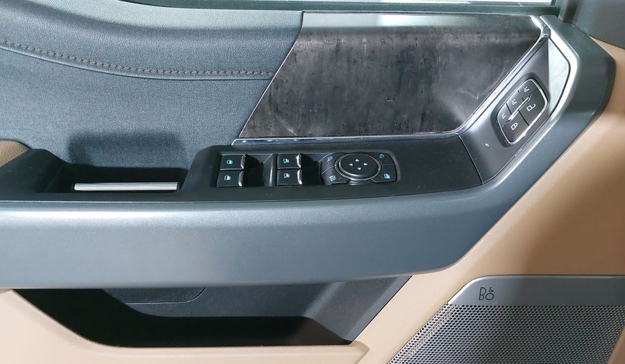 Ford Lobo 3.5 LOBO LARIAT CREW CAB AUTO 4WD Pickup 2023