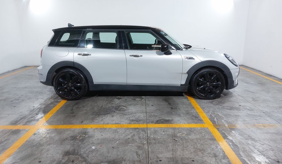 Mini Clubman 2.0 COOPER S CLUBMAN HOT CHILI DCT Wagon 2021