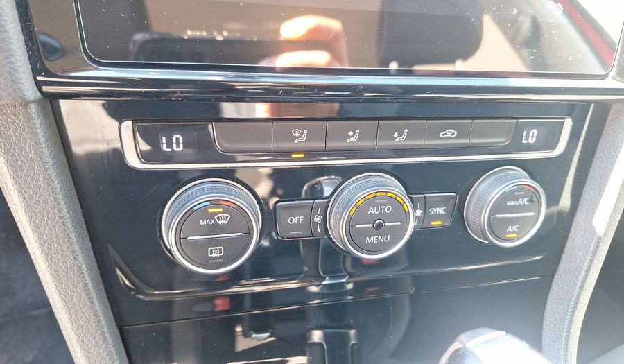 Volkswagen Golf 1.4 TSI DSG HIGHLINE Hatchback 2018