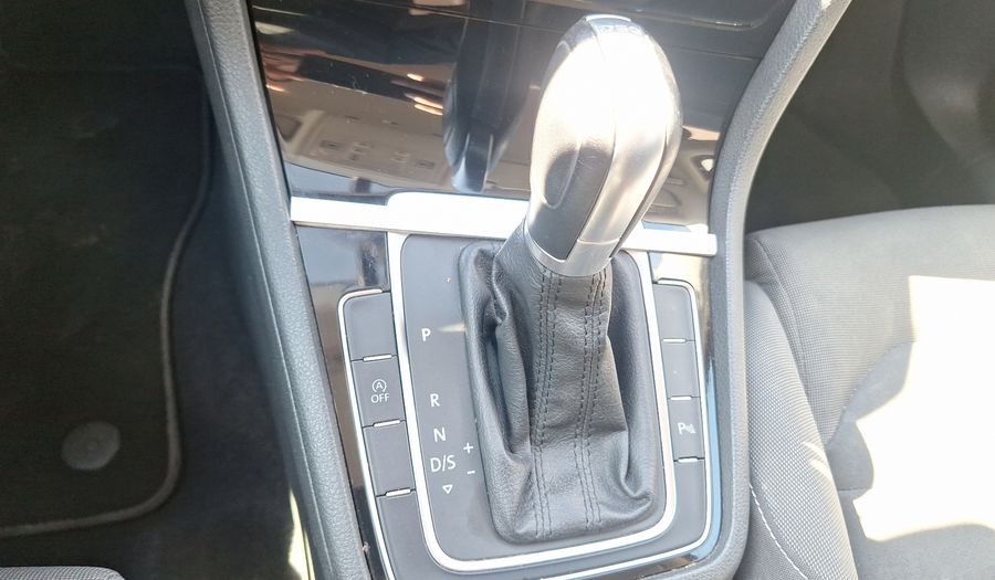 Volkswagen Golf 1.4 TSI DSG HIGHLINE Hatchback 2018
