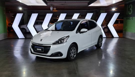 Peugeot • 208