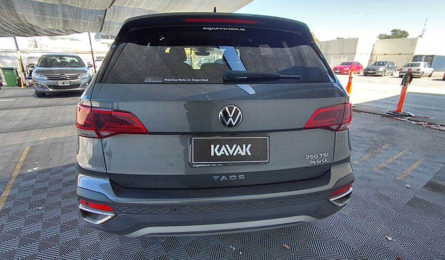 Volkswagen Taos 1.4 250 TSI HIGHLINE AUTO MY24 Suv 2024