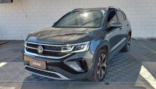 Volkswagen • Taos