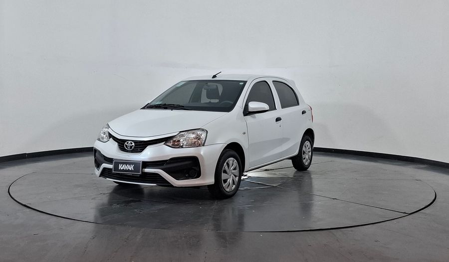 Toyota Etios 1.5 X Hatchback 2021