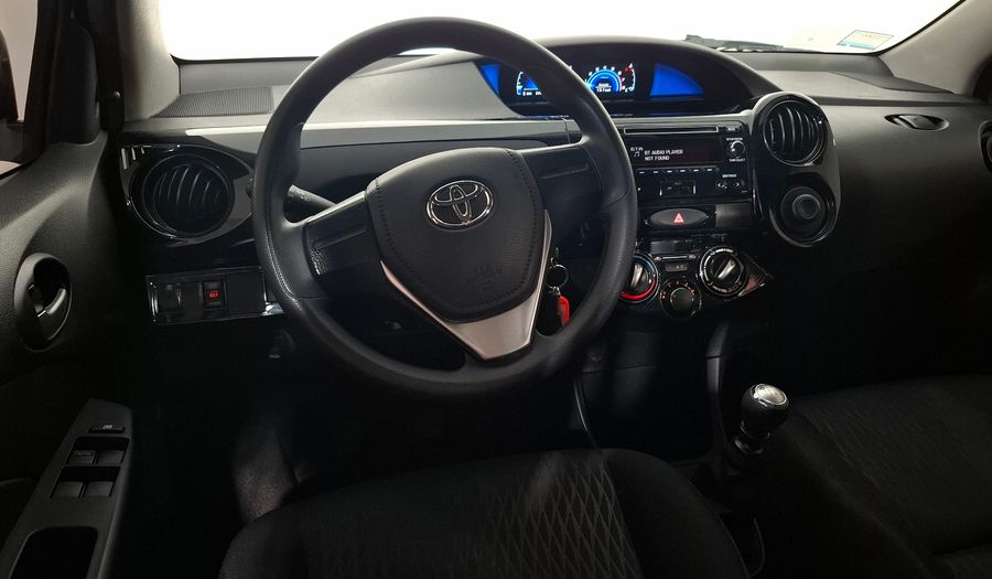 Toyota Etios 1.5 X Hatchback 2021