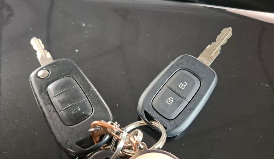 Renault Sandero 1.6 INTENS Hatchback 2021