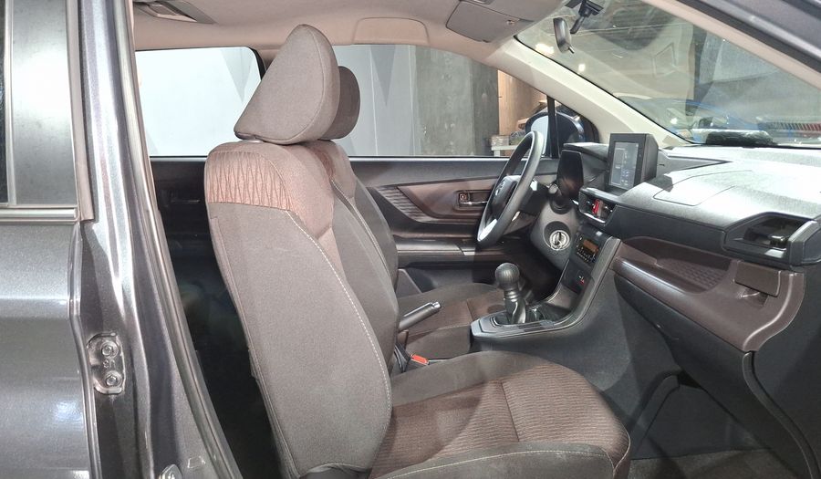 Toyota Avanza 1.5 LE Minivan 2022