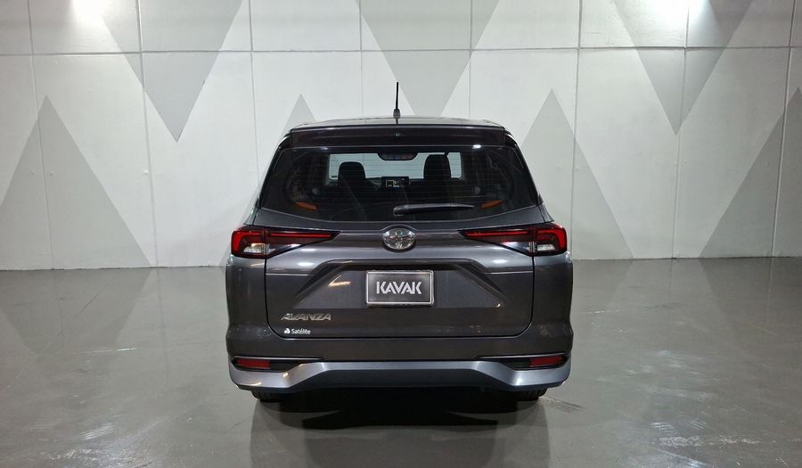 Toyota Avanza 1.5 LE Minivan 2022