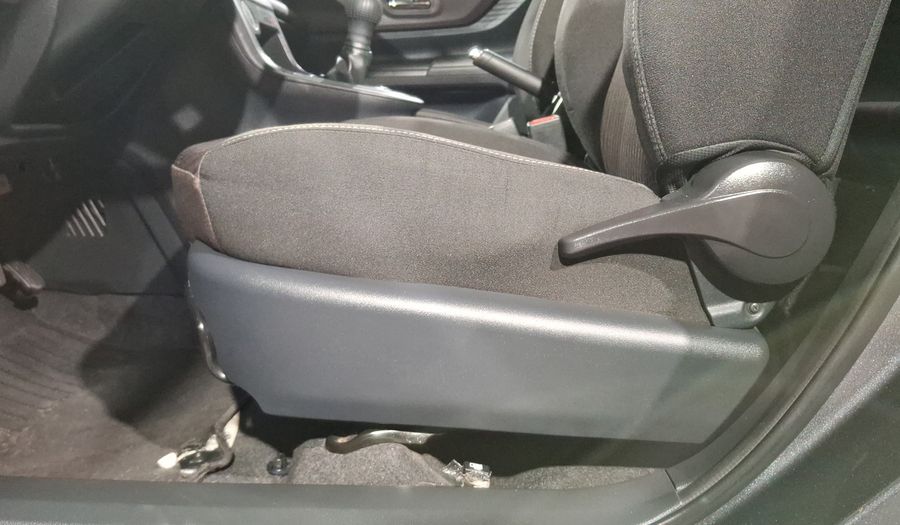 Toyota Avanza 1.5 LE Minivan 2022