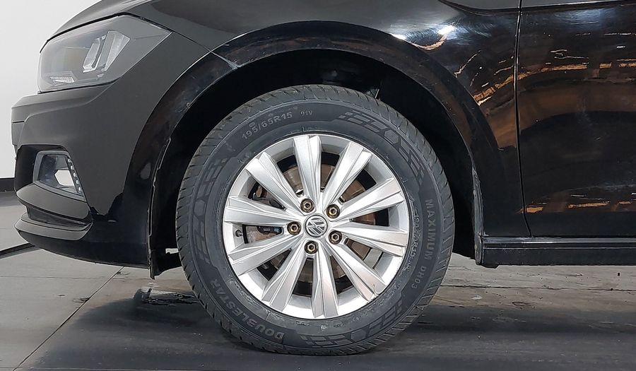 Volkswagen Virtus 200 TSI COMFORTLINE Sedan 2021