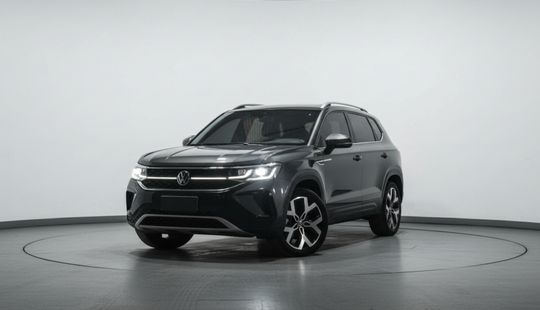 Volkswagen • Taos