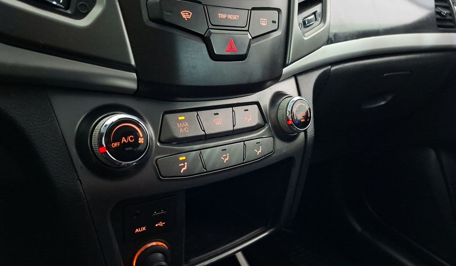 Ssangyong Korando 2.0 AUTO STD KC1110 Suv 2017