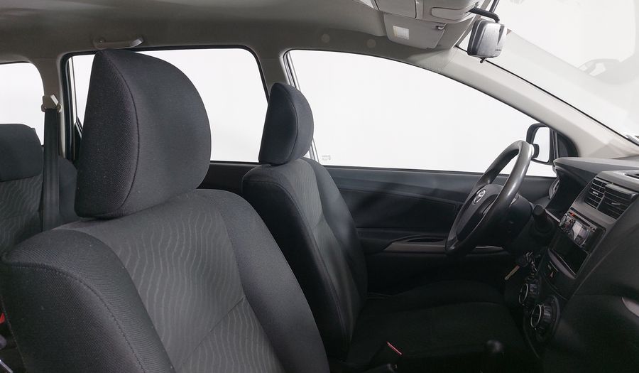 Toyota Avanza 1.5 PREMIUM AT Minivan 2016