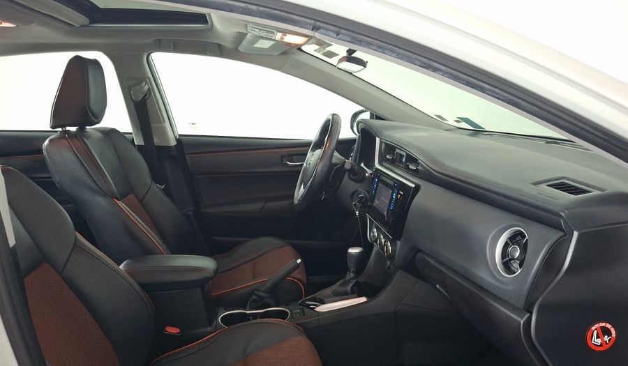 Toyota Corolla 1.8 SE CVT Sedan 2017