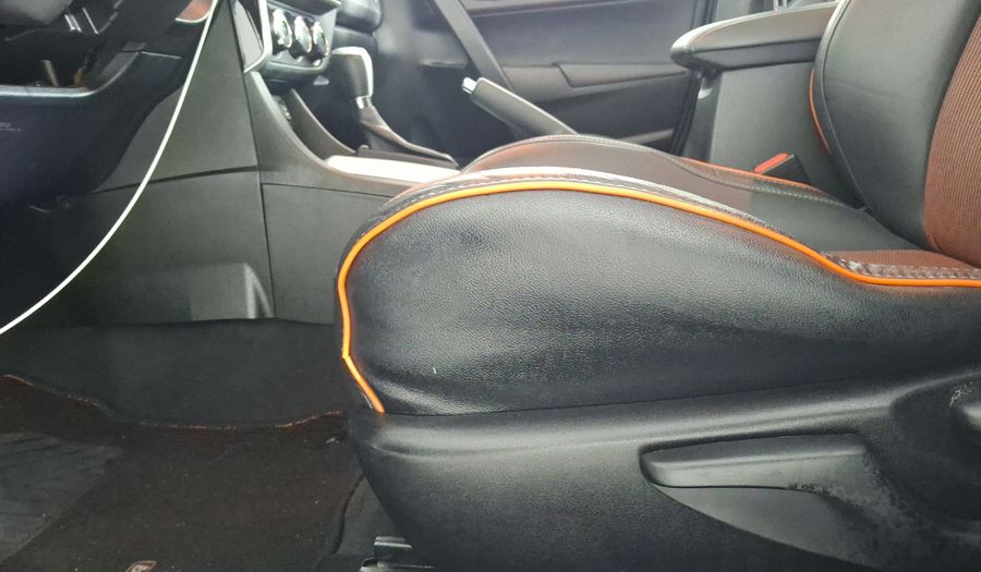 Toyota Corolla 1.8 SE CVT Sedan 2017