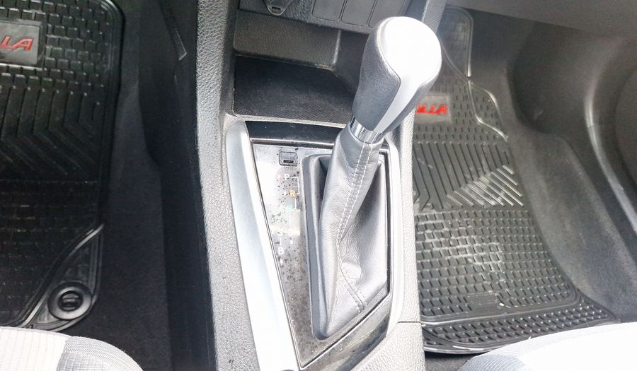 Toyota Corolla 1.8 L CVT Sedan 2017