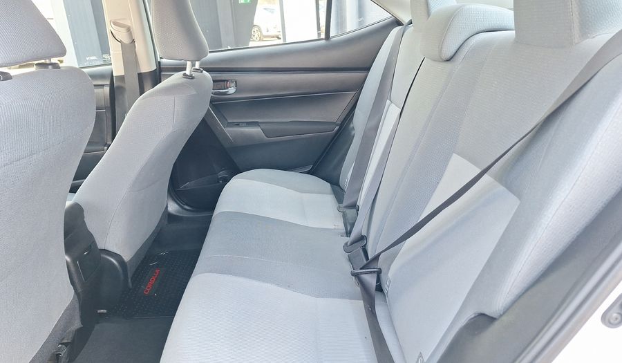 Toyota Corolla 1.8 L CVT Sedan 2017