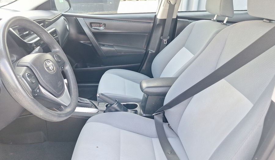 Toyota Corolla 1.8 L CVT Sedan 2017