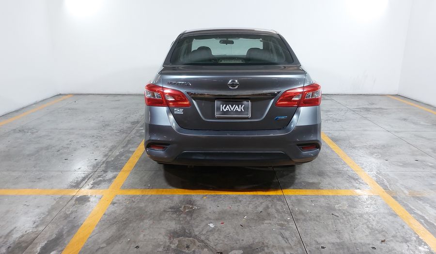 Nissan Sentra 1.8 ADVANCE CVT Sedan 2017